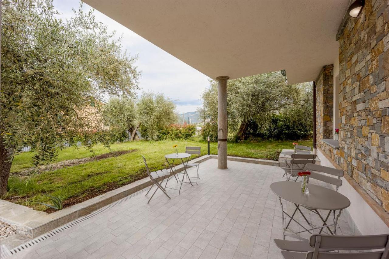 Gli Ulivi Rooms And Breakfast Marina dʼMarina dʼAndora 外观 照片